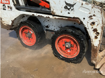 Skid steer loader BOBCAT S100