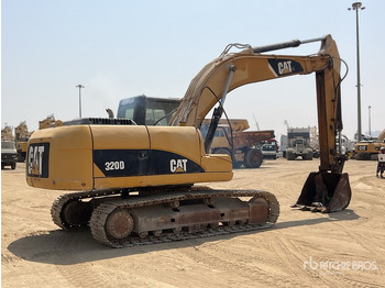 Crawler excavator 2008 Cat 320D Tracked Excavator: picture 4