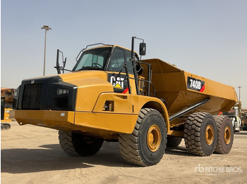 Articulated dumper CATERPILLAR 740B