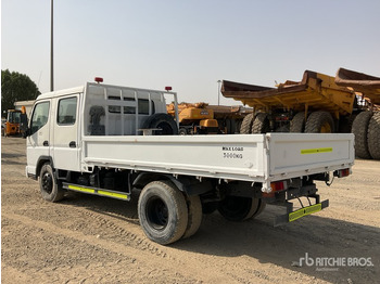Dropside/ Flatbed truck 2014 Mitsubishi Canter 4x2 Crew Cab Flatbed Truck: picture 3