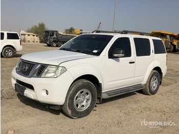 SUV NISSAN