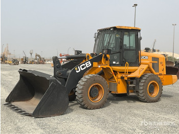 Wheel loader JCB 437