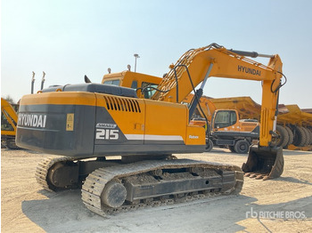Crawler excavator 2022 Hyundai Smart 215: picture 3
