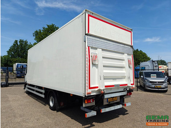 Box truck Renault D240 4x2 HalveSlaapcab Euro6E - Gesloten Bak 7.2m - Laadklep 1500kg - 02/2026 APK: picture 4 Box truck Renault D240 4x2 HalveSlaapcab Euro6E - Gesloten Bak 7.2m - Laadklep 1500kg - 02/2026 APK: picture 4