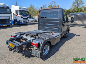 Lease a Iveco 35C18/T  4x2 Euro4 - BE-Trekker - 3-Zits - Luchthoorns - NAP - 07/2025APK Iveco 35C18/T  4x2 Euro4 - BE-Trekker - 3-Zits - Luchthoorns - NAP - 07/2025APK: picture 3