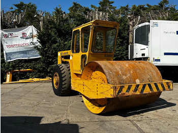 Roller BOMAG
