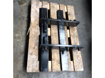 Attachment for Material handling equipment Fork Carriage 1020 mm for Nissan: picture 5
