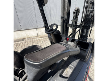 Electric forklift Linde E25-01 (387): picture 3