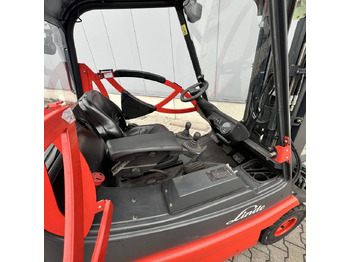 Electric forklift Linde E25S (336-03): picture 4 Electric forklift Linde E25S (336-03): picture 4