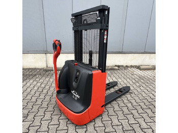 Stacker LINDE L12
