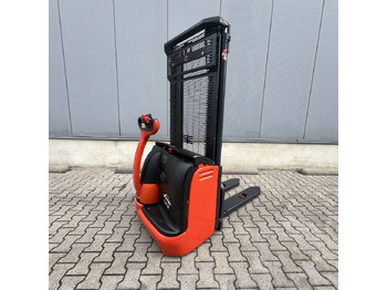 Stacker LINDE L12
