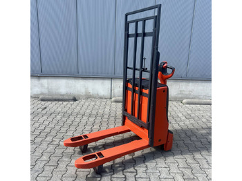 Pallet truck LINDE T16