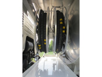Tank truck Volvo FM: picture 5