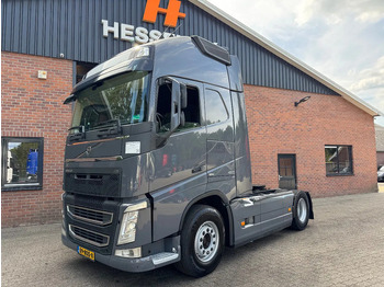 Tractor unit VOLVO FH 460