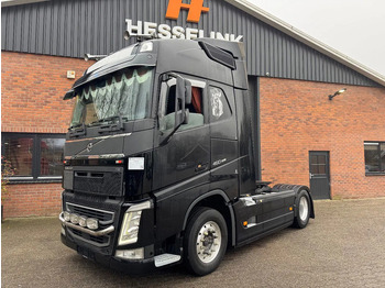 Tractor unit VOLVO FH