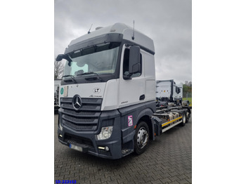Cab chassis truck MERCEDES-BENZ Actros 2542 BDF  6x2 Euro6: picture 2