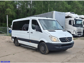 Coach MERCEDES-BENZ Sprinter 213