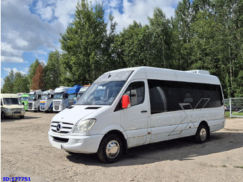 Coach MERCEDES-BENZ Sprinter 518