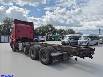 Cab chassis truck SCANIA R620 - 8x4 - Steering axle: picture 5