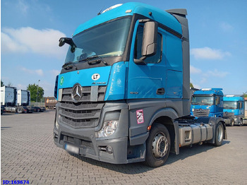 Tractor unit MERCEDES-BENZ Actros 1842