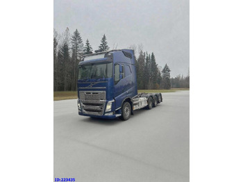Cab chassis truck VOLVO FH13 540