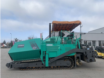 Asphalt paver VÖGELE
