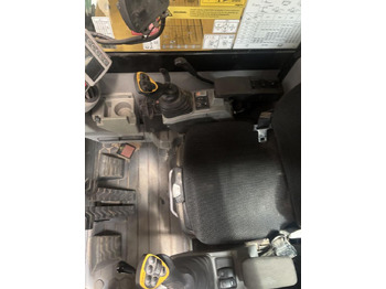 Mini excavator Caterpillar 308E2CR: picture 3