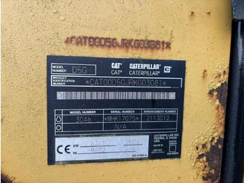 Bulldozer Caterpillar D5G: picture 3