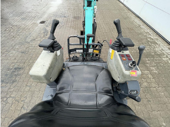 Mini excavator Kobelco SK10SR-2: picture 3