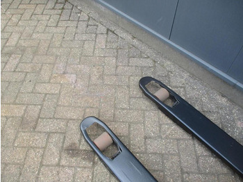 Pallet truck BT LWE 160: picture 4