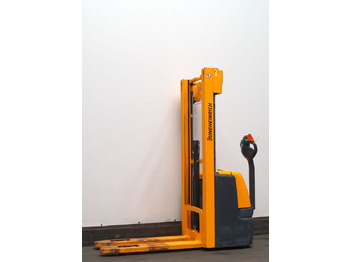 Stacker JUNGHEINRICH EJC