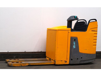 Pallet truck JUNGHEINRICH ERE