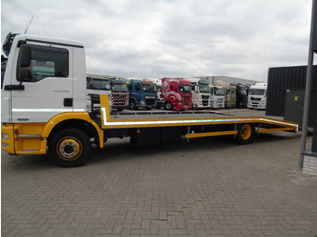 Autotransporter truck MAN TGM 15.250 + EURO 6 + WINCH + PERFECT CONDITION: picture 4