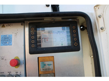 Vacuum truck MAN TGM 26.340 + RIVARD 11.8M3 + PUMP + EURO 6: picture 4 Vacuum truck MAN TGM 26.340 + RIVARD 11.8M3 + PUMP + EURO 6: picture 4