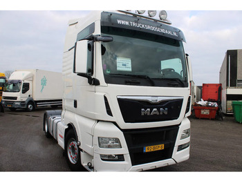 Tractor unit MAN TGX 18.440 + euro 6 + double tank + spoiler: picture 3 Tractor unit MAN TGX 18.440 + euro 6 + double tank + spoiler: picture 3