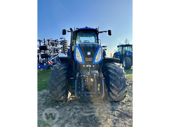 Farm tractor New Holland T 8.360: picture 3