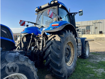 Farm tractor New Holland T 8.360: picture 2