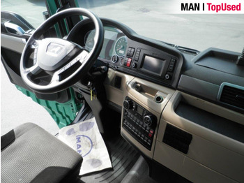 Interior photo 1: Tractor unit MAN TGX 18.500 4X2 BLS