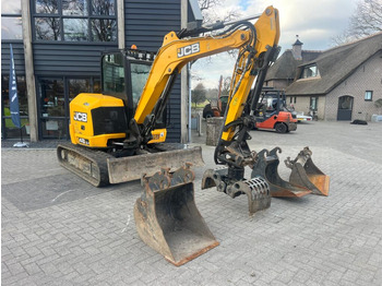 Mini excavator JCB