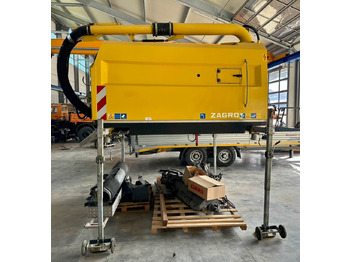 Road sweeper Unimog Aufbaukehrmaschine Trilety SK-370: picture 3