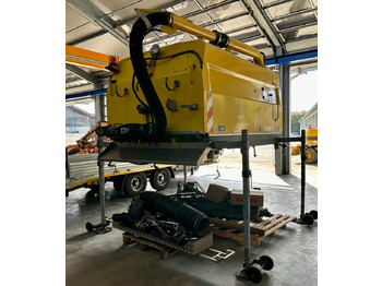 Road sweeper Unimog Aufbaukehrmaschine Trilety SK-370: picture 4