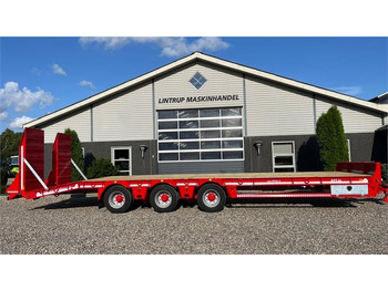 Farm trailer