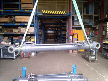 Hydraulic cylinder DOOSAN