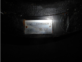 New Swing motor for Construction machinery Kobelco LQ32W00009F1: picture 4 New Swing motor for Construction machinery Kobelco LQ32W00009F1: picture 4