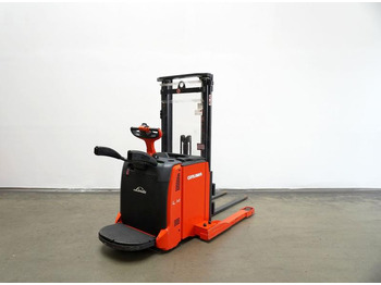 Stacker LINDE L14