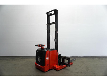 Stacker LINDE L16