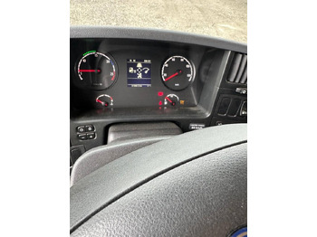 Box truck Scania P320LB6X2*4MNB serie 9057: picture 4