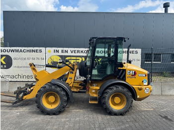 Wheel loader CATERPILLAR 908M