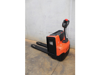 Pallet truck BT