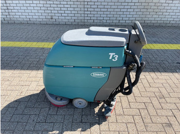 Road sweeper TENNANT